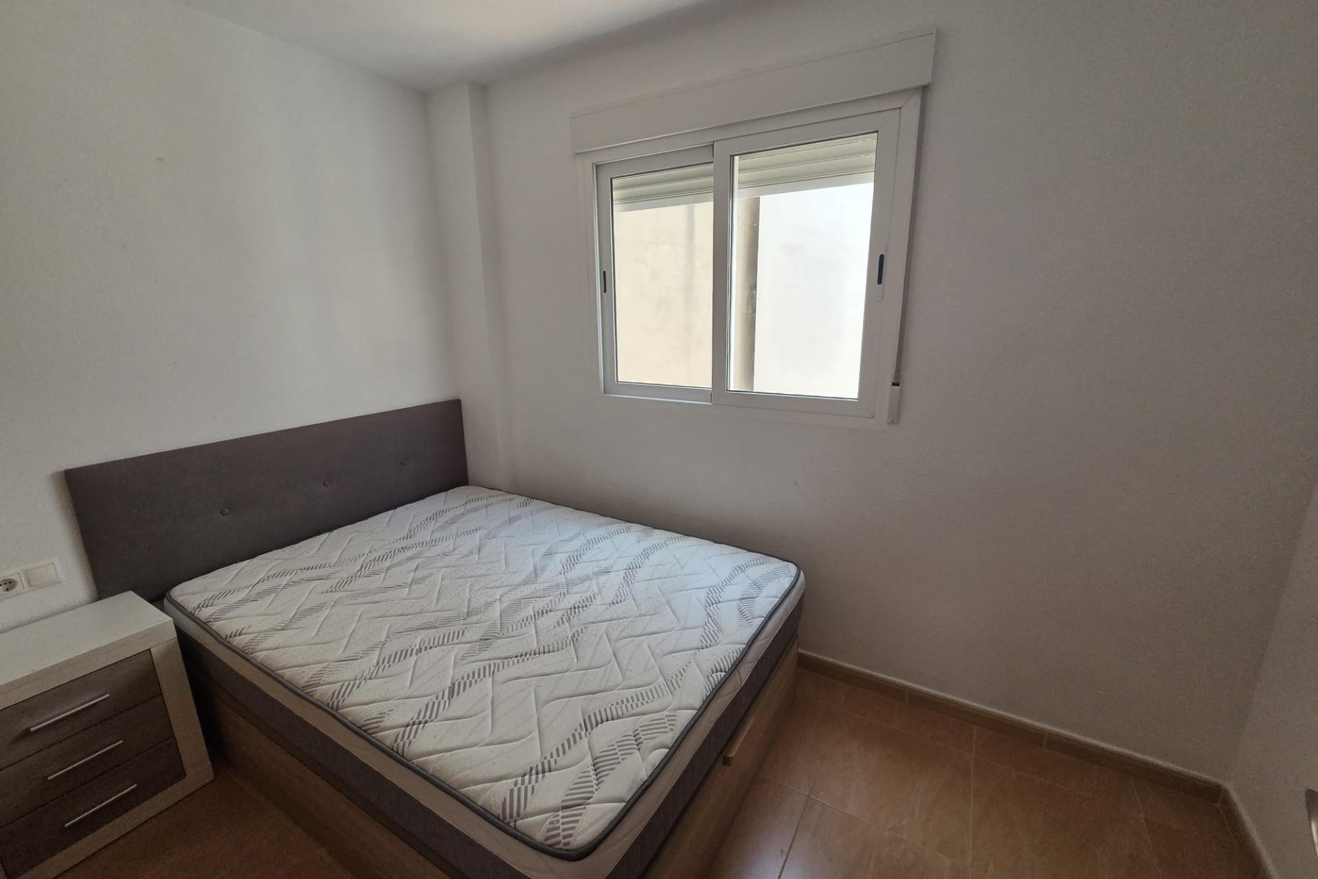 Zu verkaufen - Apartamento -
Alicante - Centro