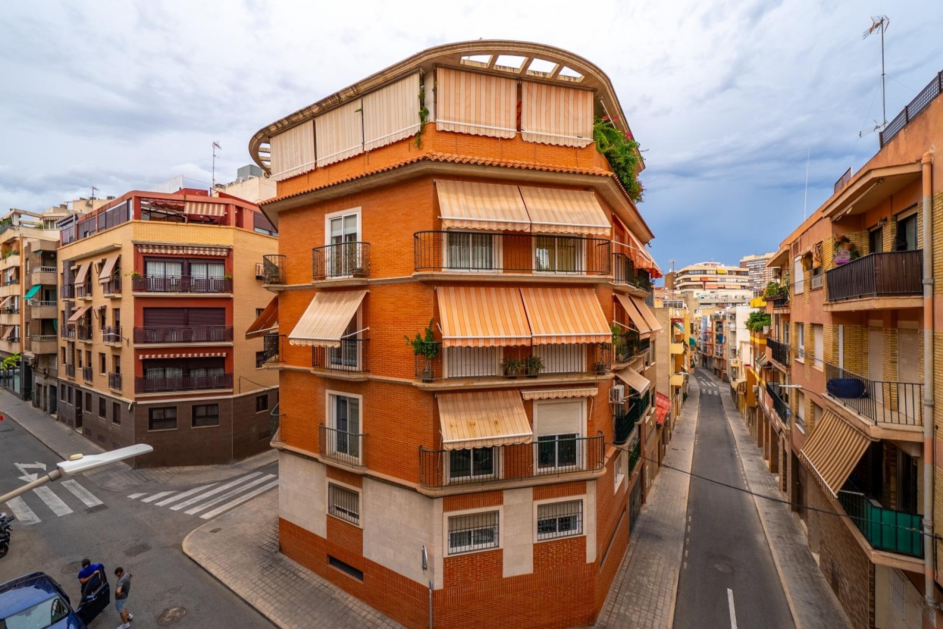 Zu verkaufen - Apartamento -
Alicante - Centro
