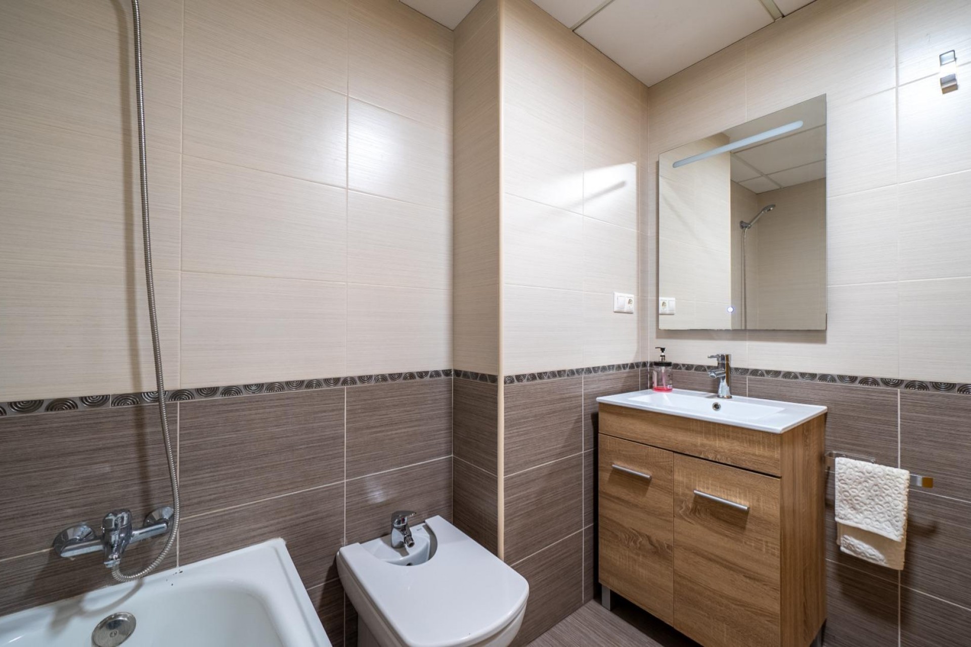 Zu verkaufen - Apartamento -
Alicante - Centro