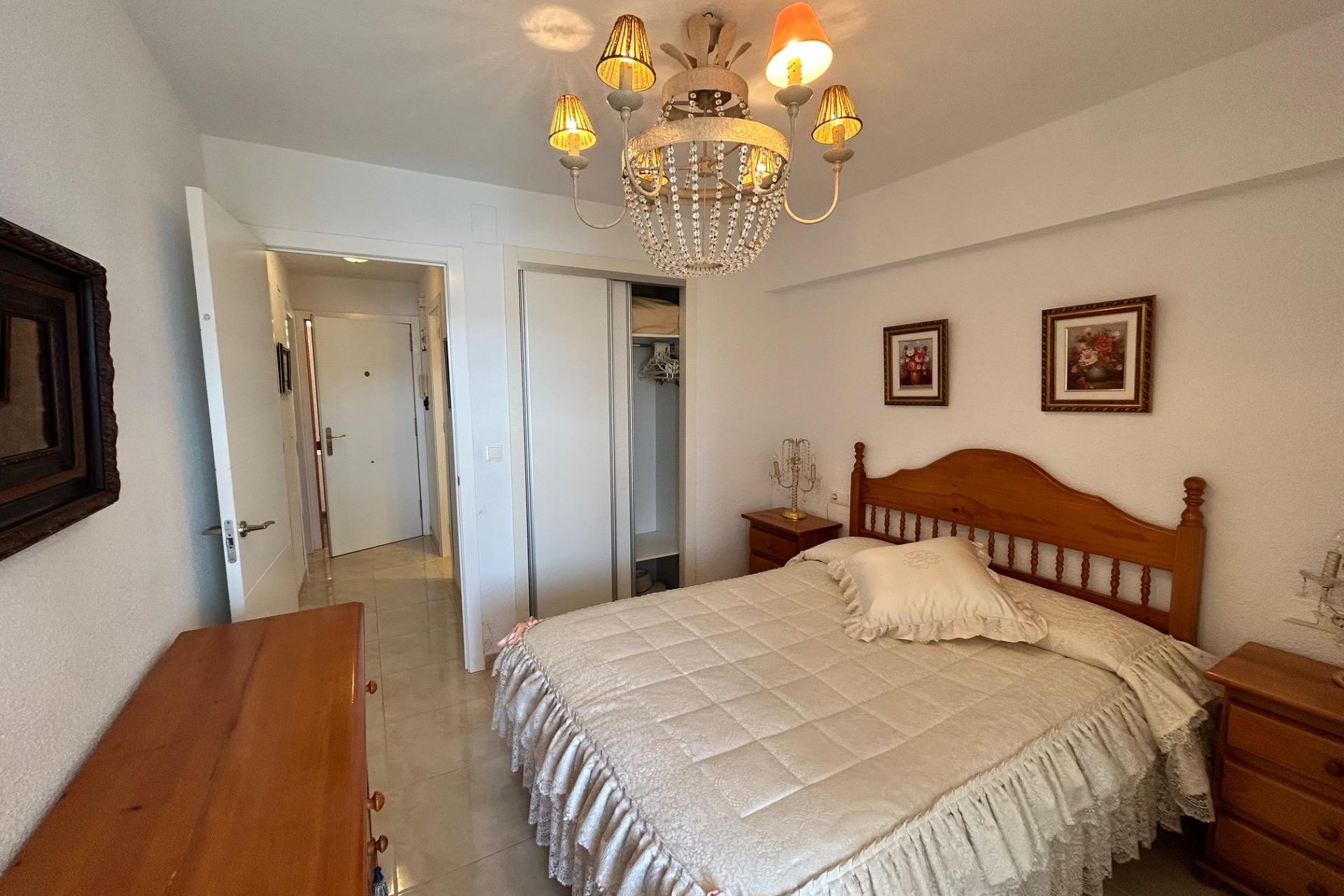 Zu verkaufen - Apartamento -
Benidorm