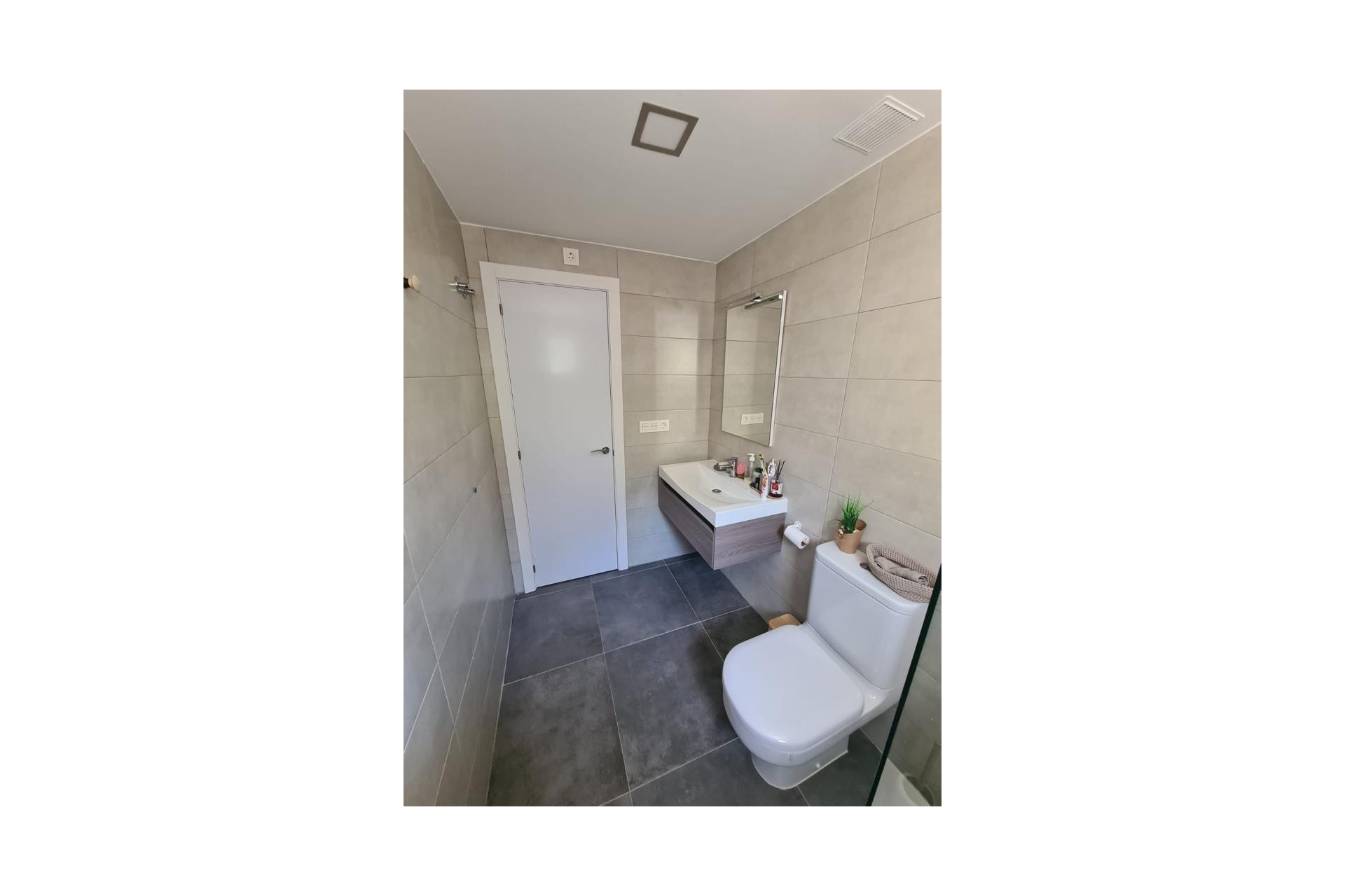 Zu verkaufen - Apartamento -
Orihuela Costa - Campoamor