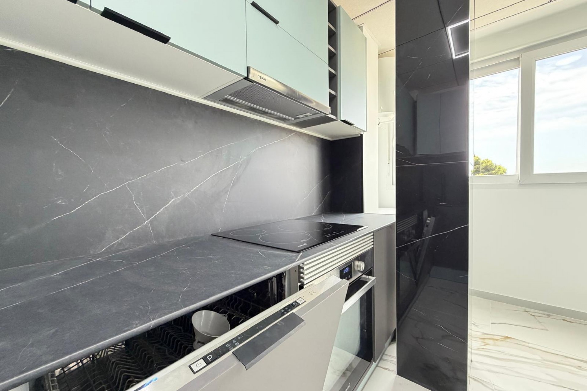 Zu verkaufen - Apartamento -
Orihuela Costa - La Zenia