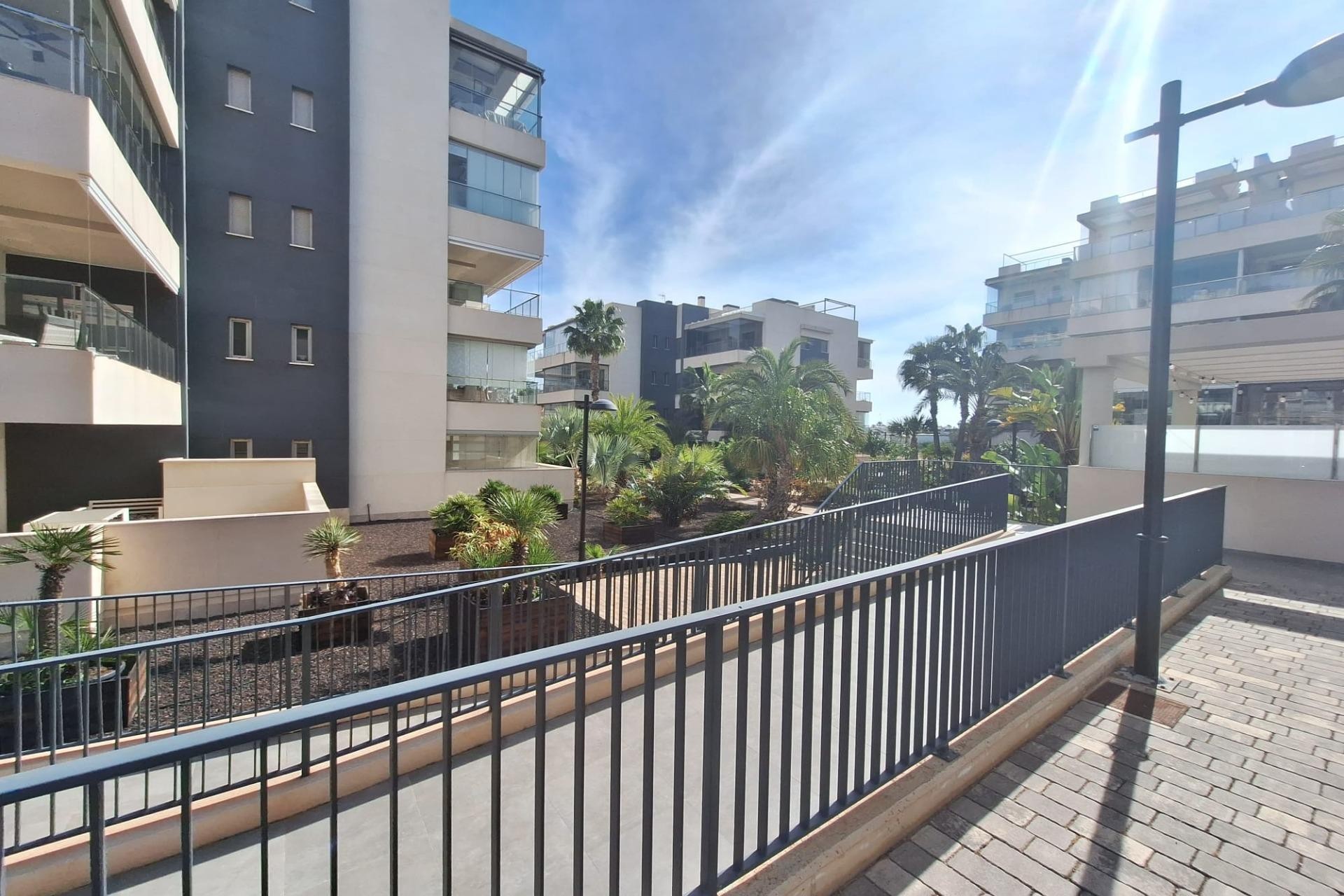 Zu verkaufen - Apartamento -
Orihuela Costa - Los Dolses
