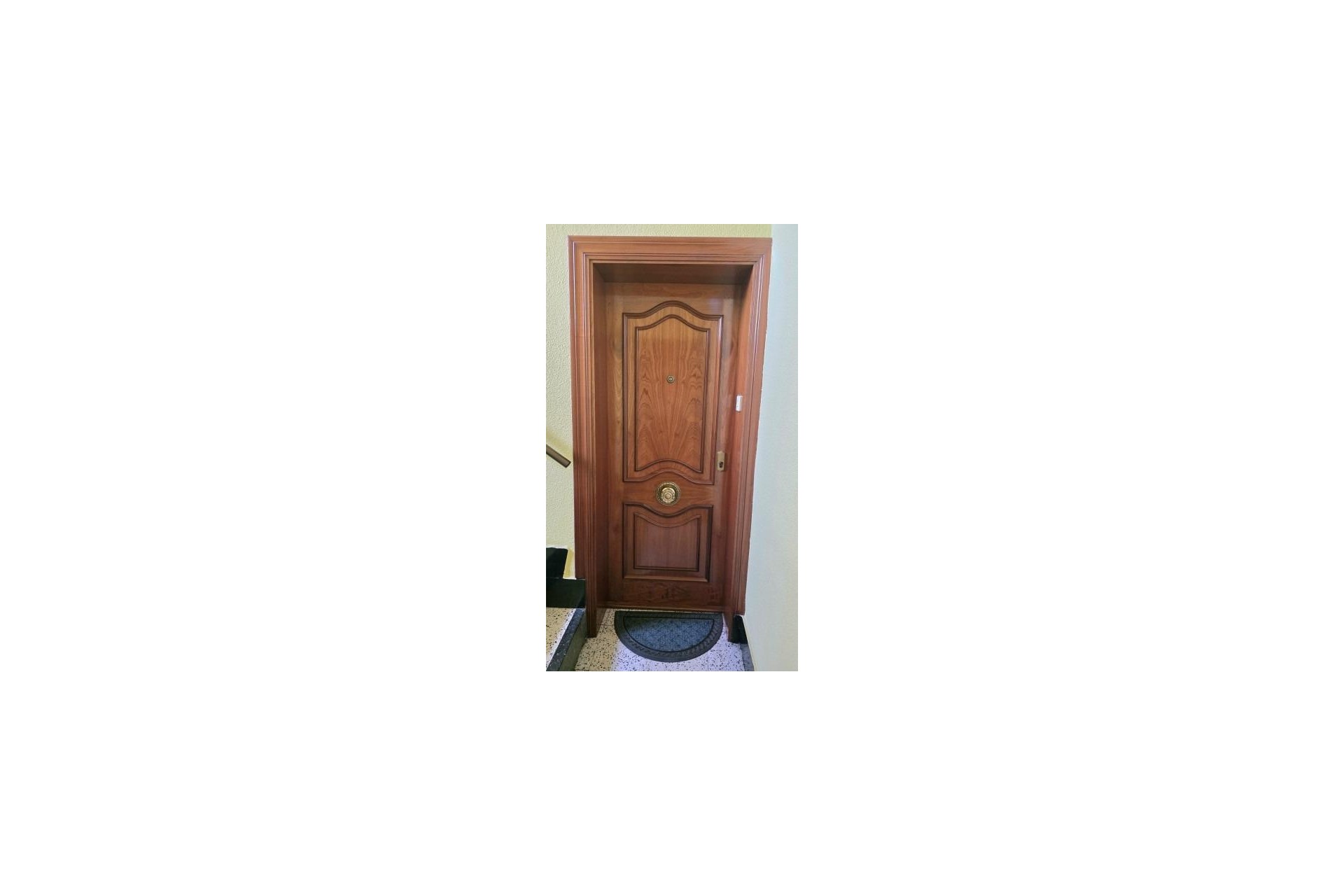 Zu verkaufen - Apartamento -
Oviedo - Las rozas