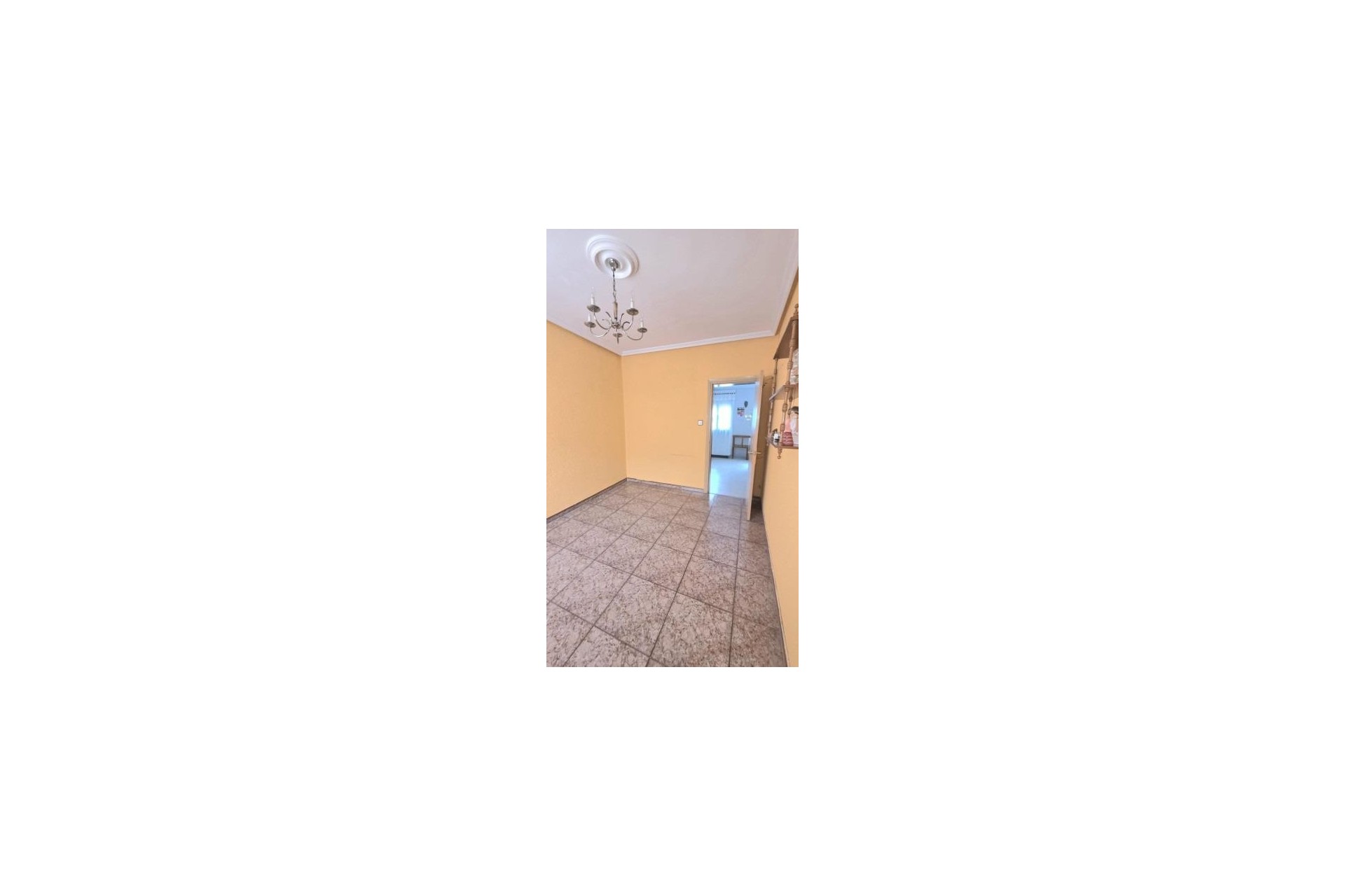 Zu verkaufen - Apartamento -
Oviedo - Las rozas