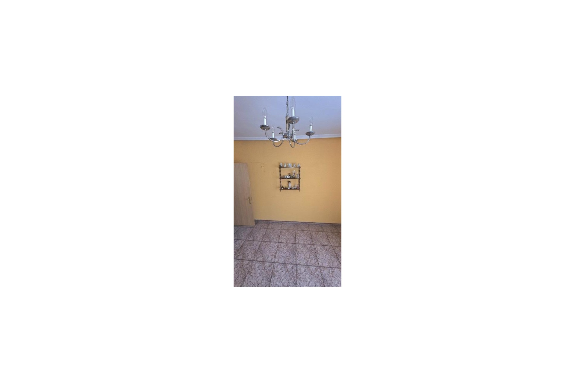 Zu verkaufen - Apartamento -
Oviedo - Las rozas