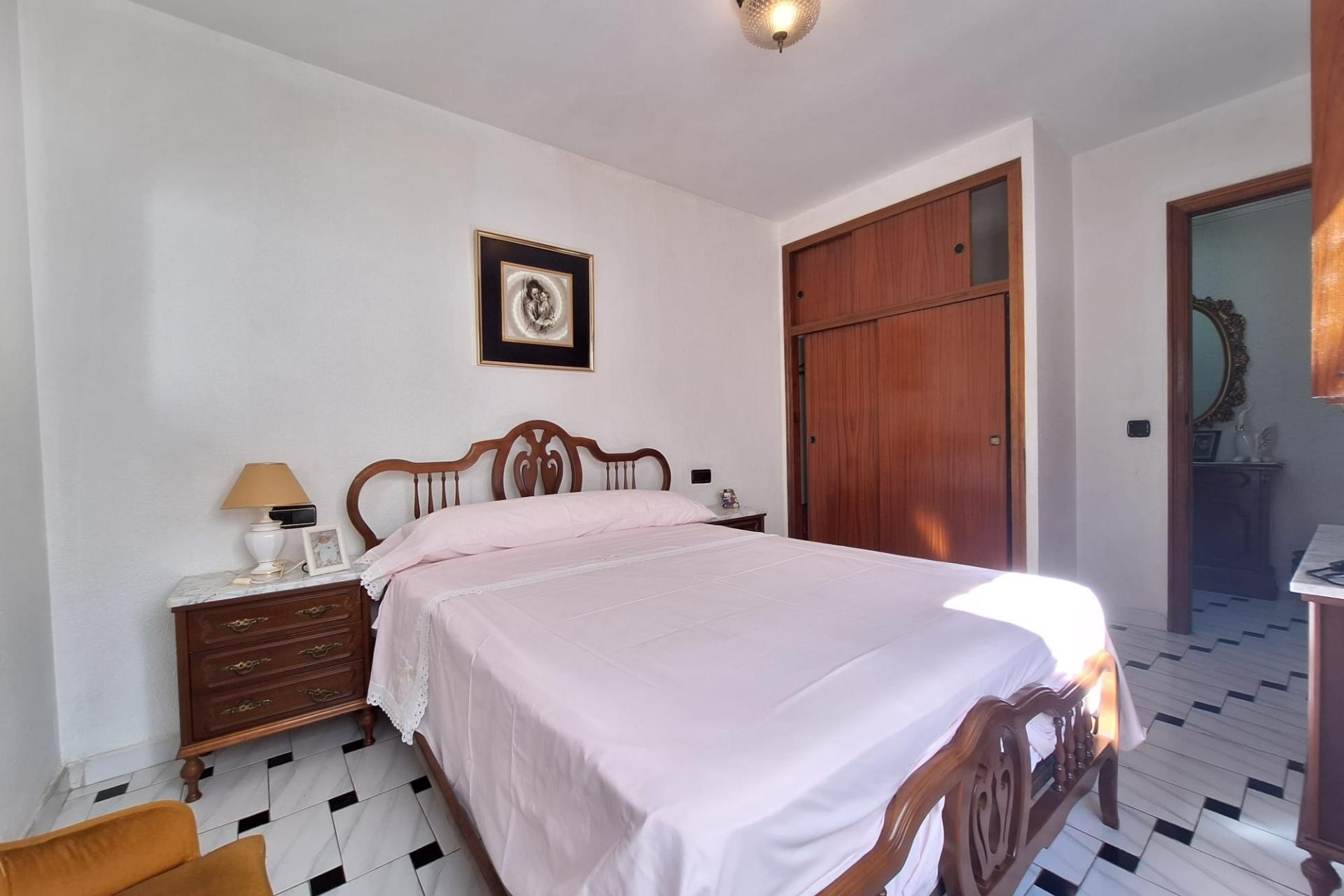 Zu verkaufen - Apartamento -
Torrevieja - Acequion