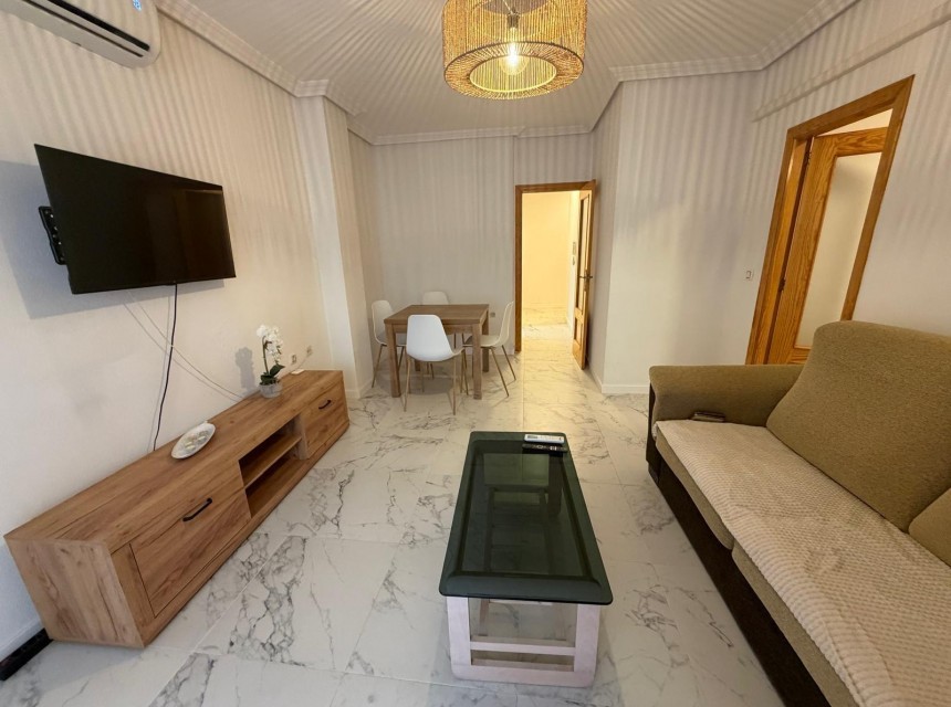 Zu verkaufen - Apartamento -
Torrevieja - Acequion