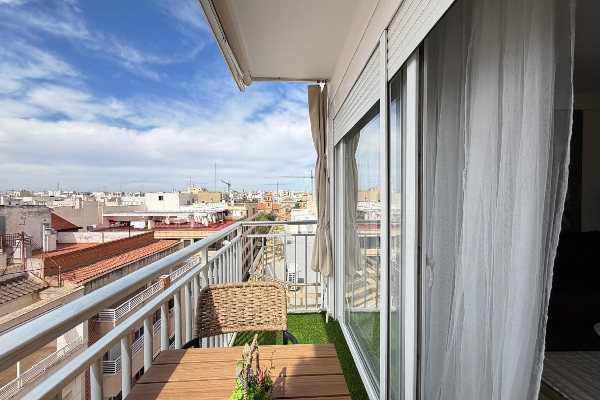 Zu verkaufen - Apartamento -
Torrevieja - Centro