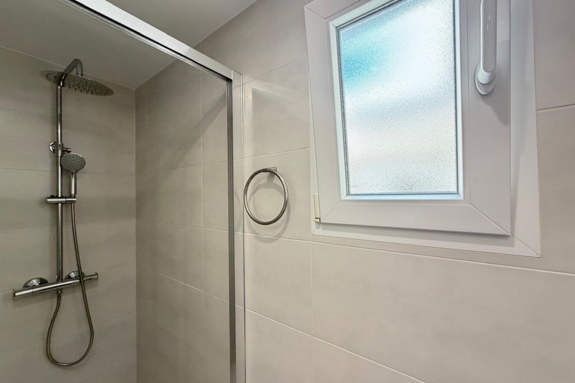 Zu verkaufen - Apartamento -
Torrevieja - Centro