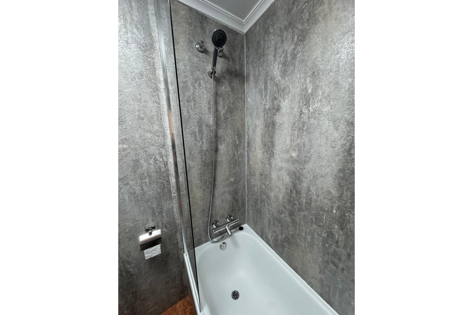 Zu verkaufen - Apartamento -
Torrevieja - Centro