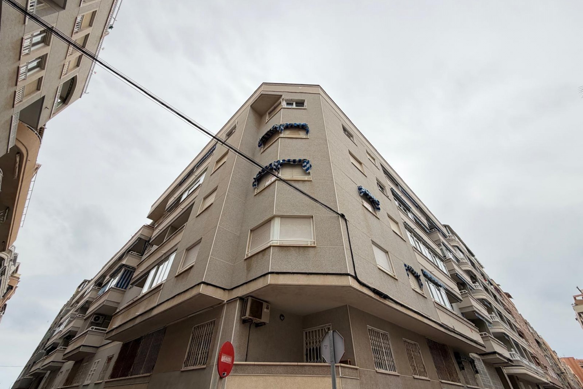 Zu verkaufen - Apartamento -
Torrevieja - Centro