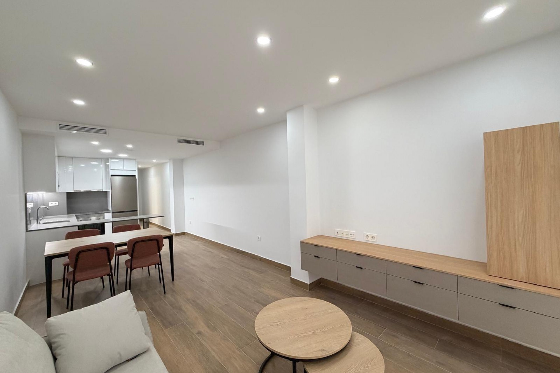 Zu verkaufen - Apartamento -
Torrevieja - Estacion de autobuses