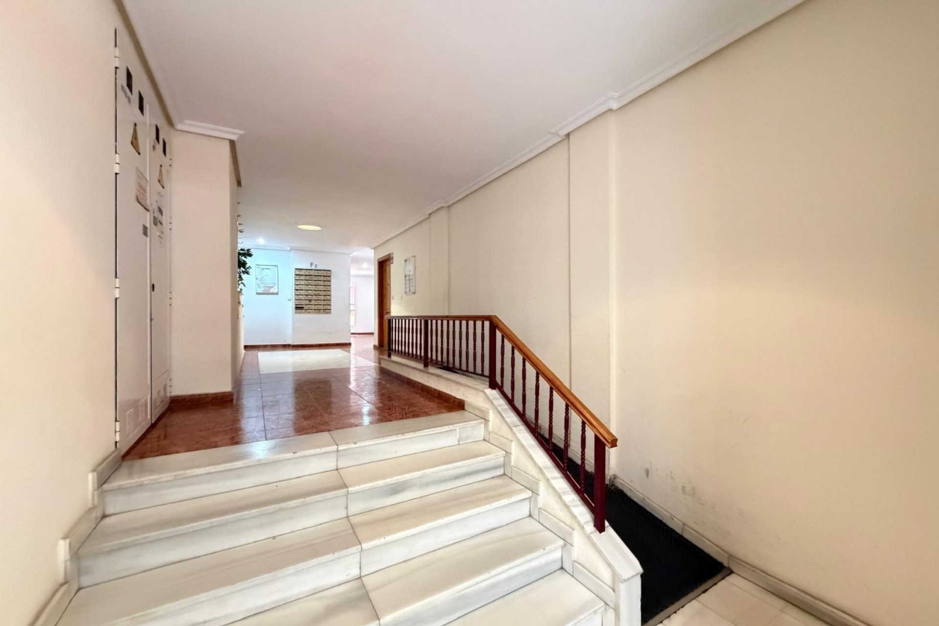 Zu verkaufen - Apartamento -
Torrevieja - Estacion de autobuses