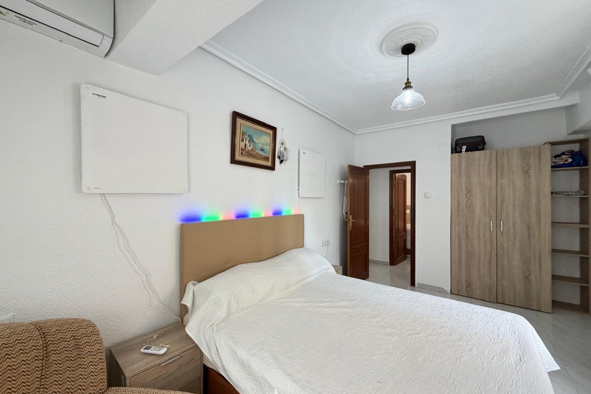 Zu verkaufen - Apartamento -
Torrevieja - Estacion de autobuses