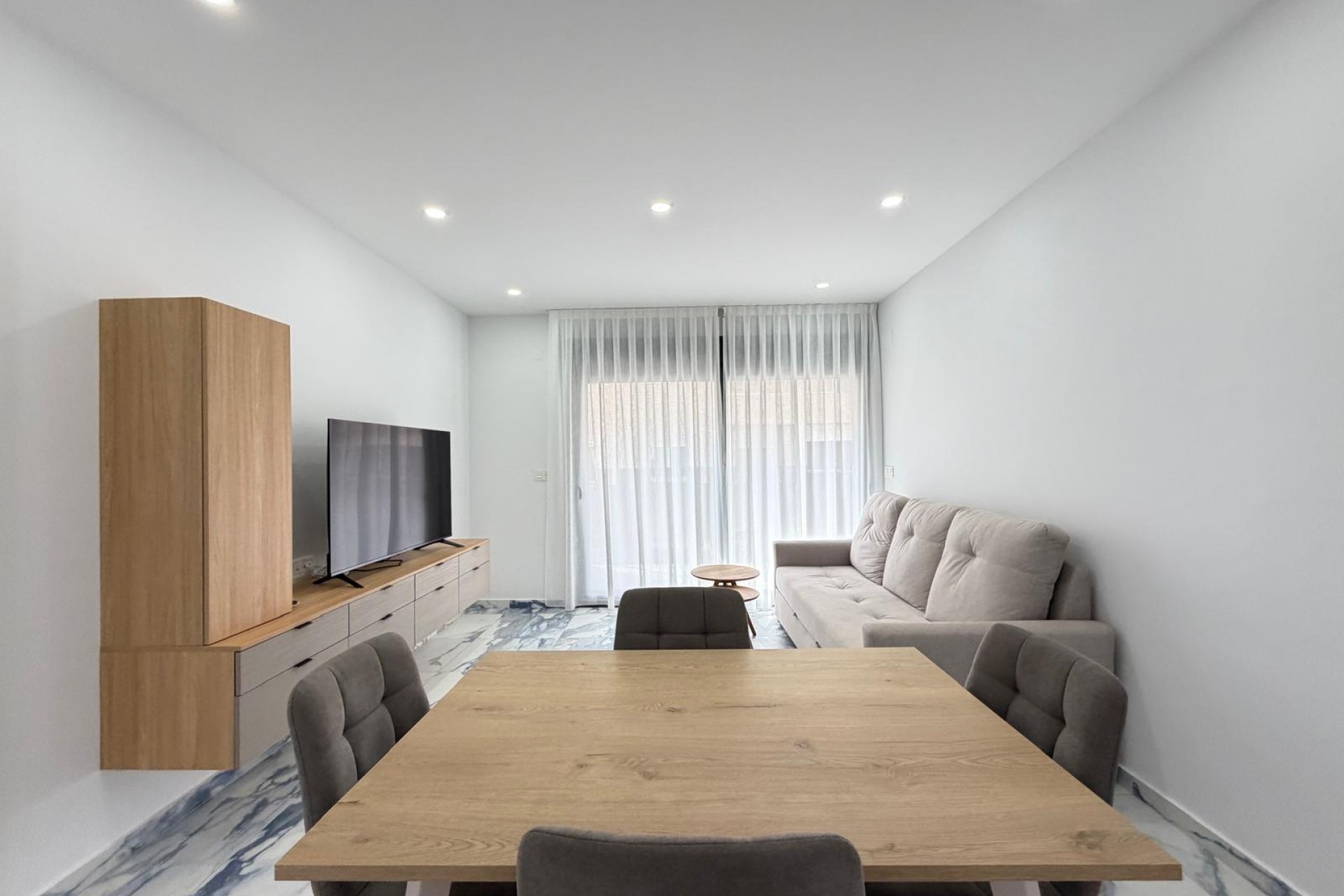 Zu verkaufen - Apartamento -
Torrevieja - Estacion de autobuses