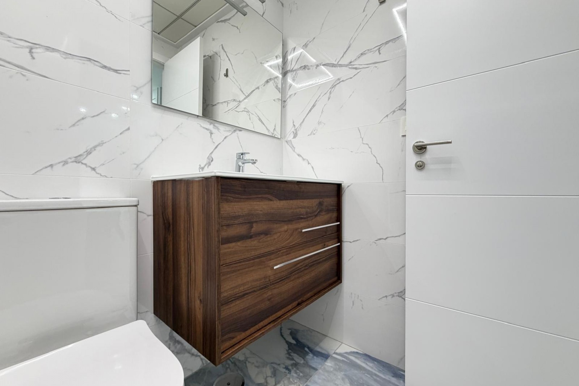 Zu verkaufen - Apartamento -
Torrevieja - Estacion de autobuses