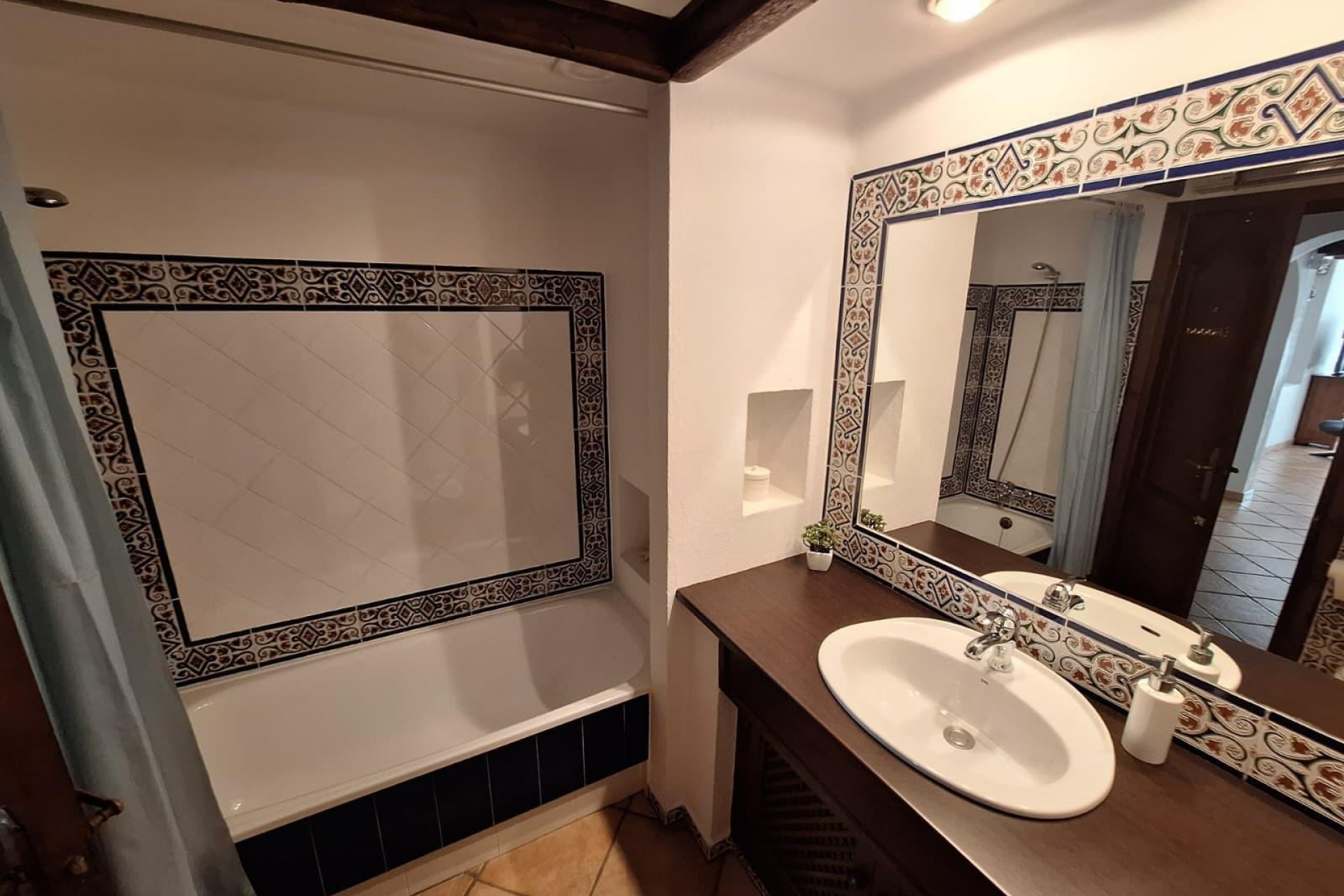 Zu verkaufen - Apartamento -
Torrevieja - Los Frutales