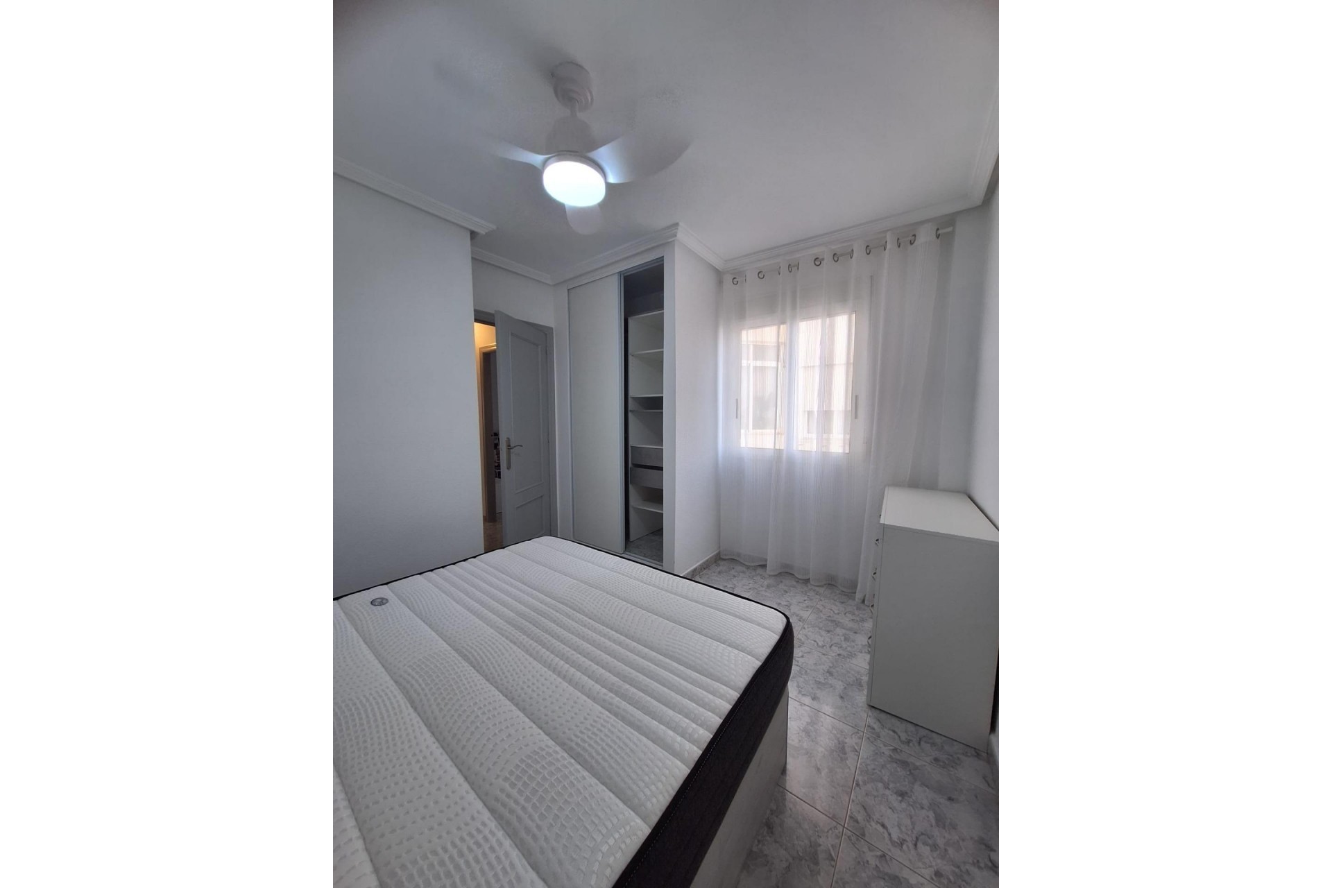 Zu verkaufen - Apartamento -
Torrevieja - Nueva Torrevieja