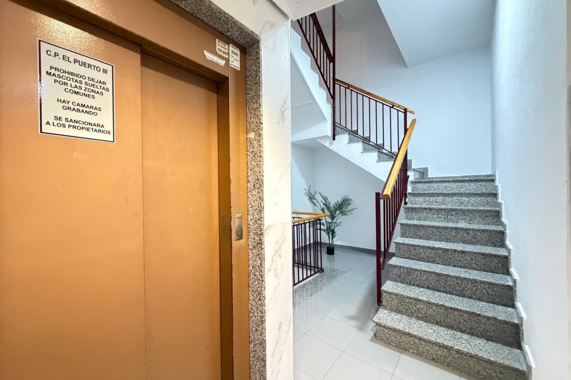 Zu verkaufen - Apartamento -
Torrevieja - Parque de las Naciones
