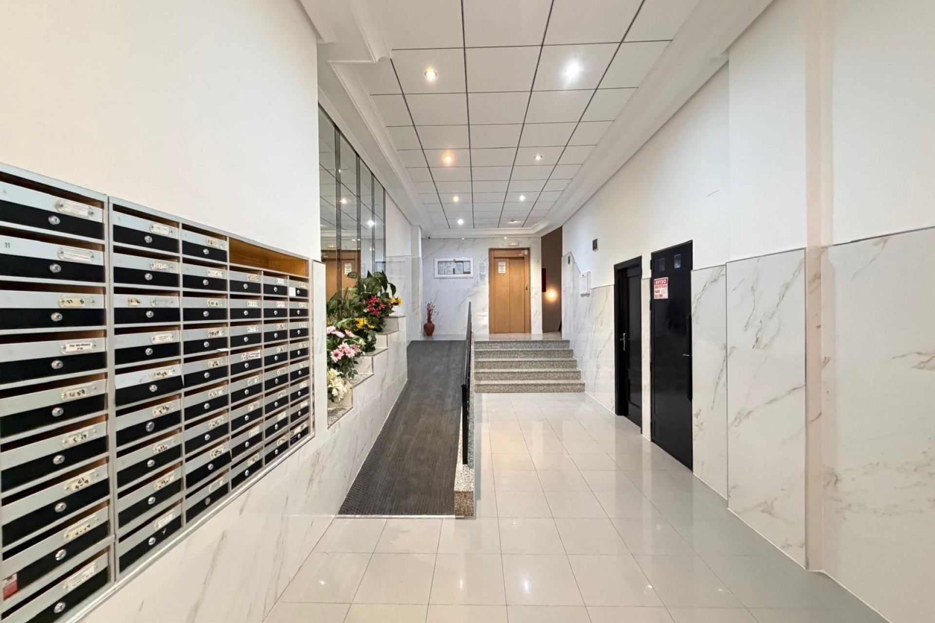 Zu verkaufen - Apartamento -
Torrevieja - Parque de las Naciones