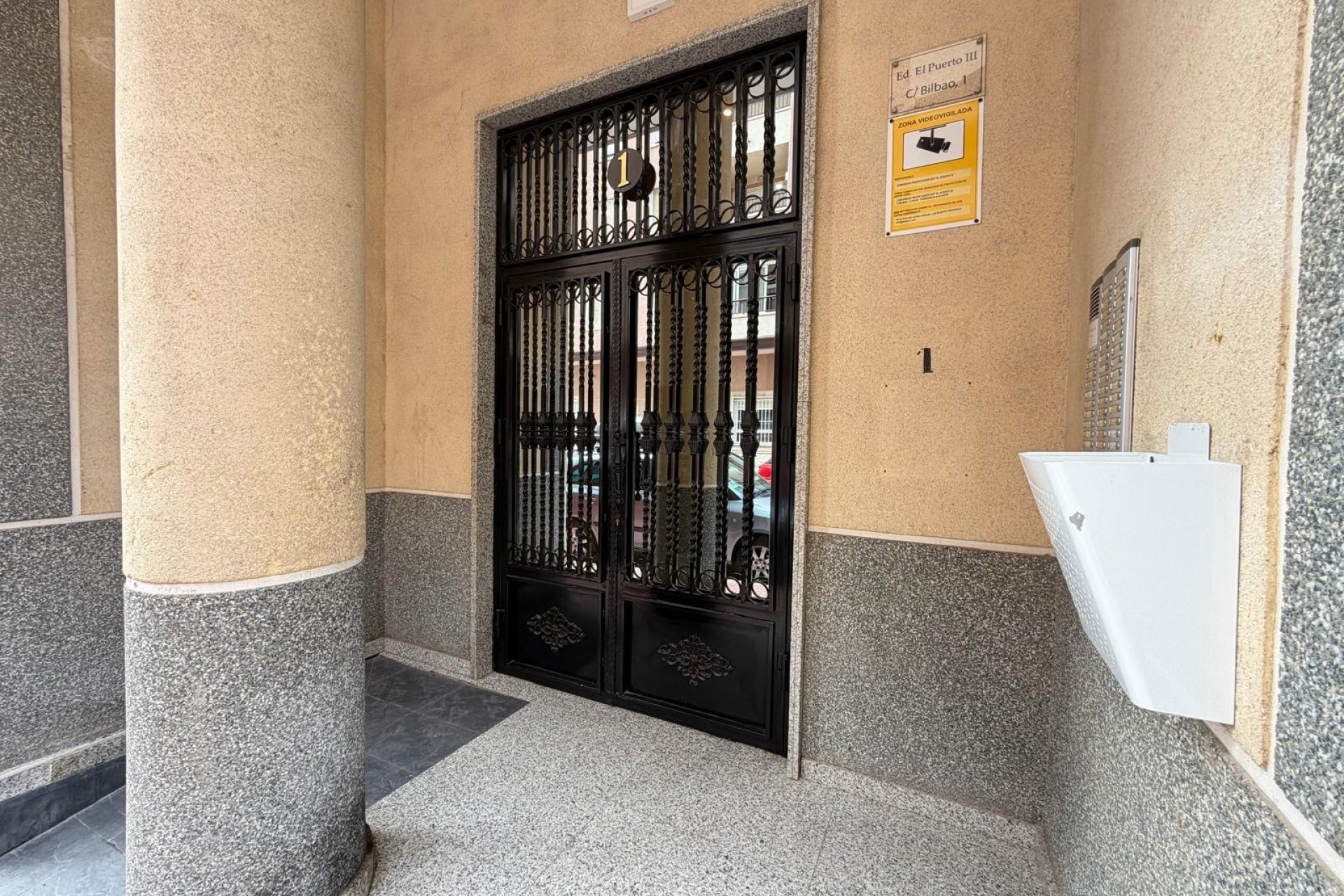 Zu verkaufen - Apartamento -
Torrevieja - Parque de las Naciones