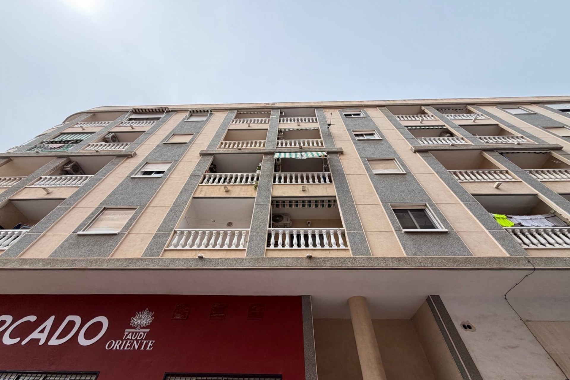 Zu verkaufen - Apartamento -
Torrevieja - Parque de las Naciones