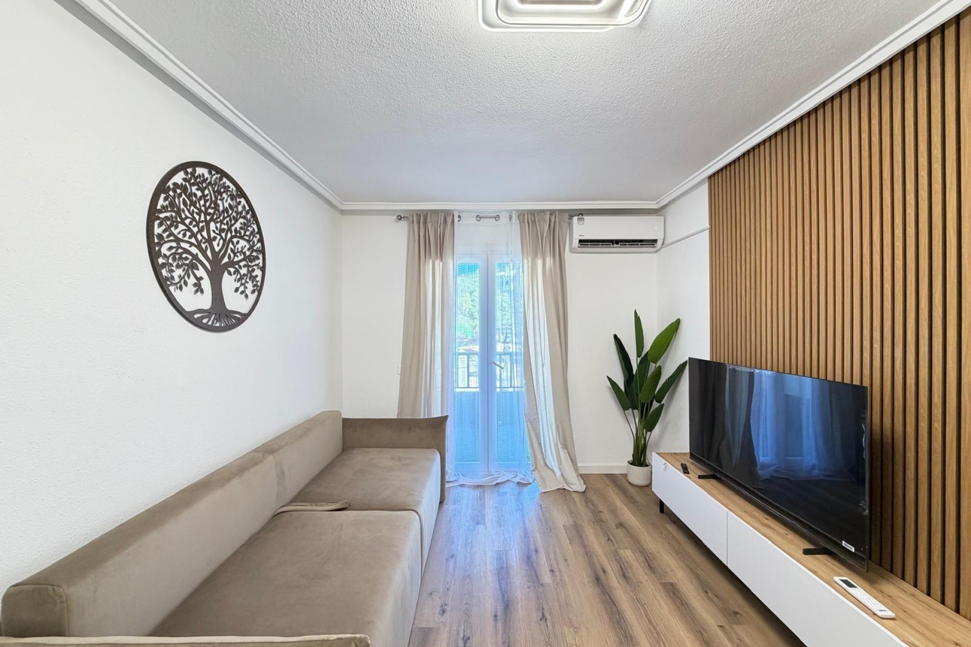 Zu verkaufen - Apartamento -
Torrevieja - Parque de las Naciones