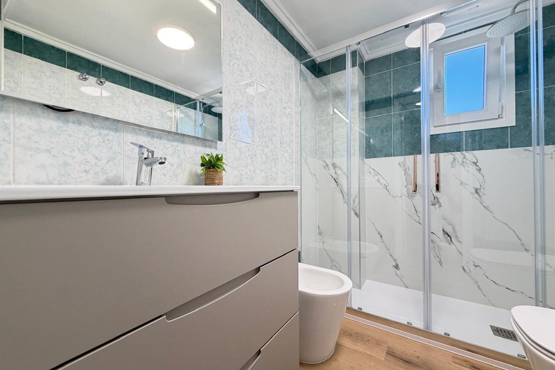 Zu verkaufen - Apartamento -
Torrevieja - Parque de las Naciones