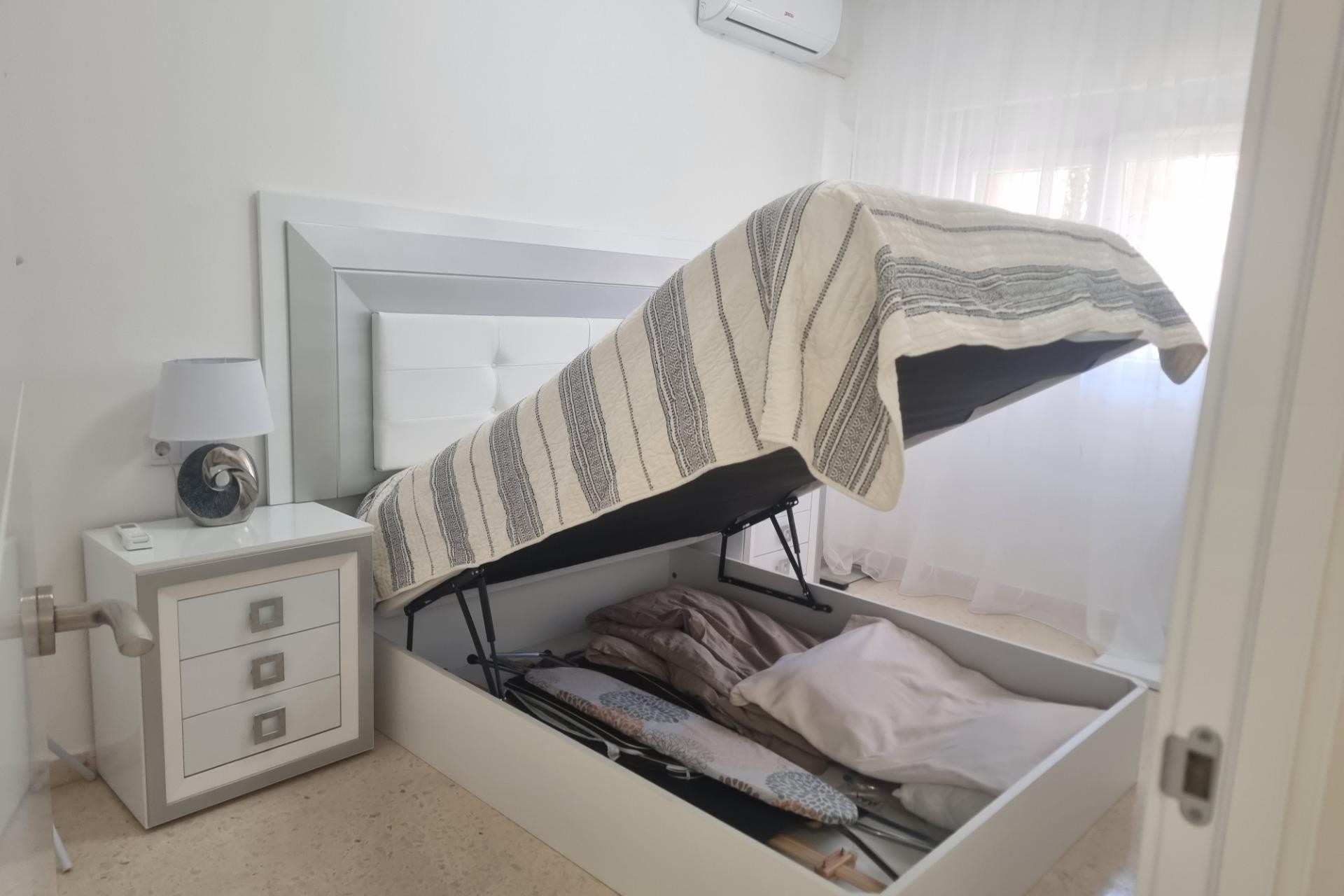 Zu verkaufen - Apartamento -
Torrevieja - Playa de los locos