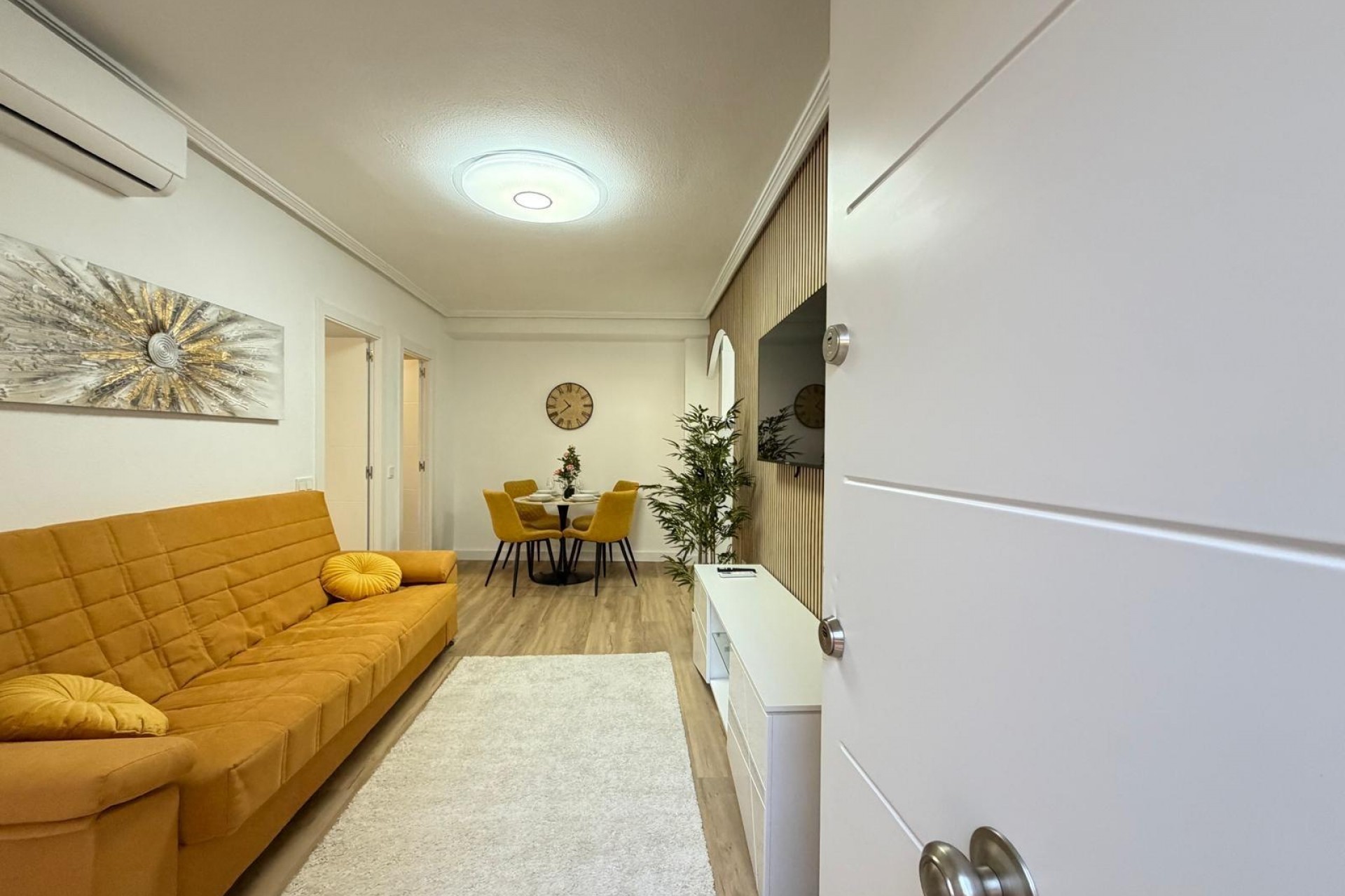 Zu verkaufen - Apartamento -
Torrevieja - Playa de los locos