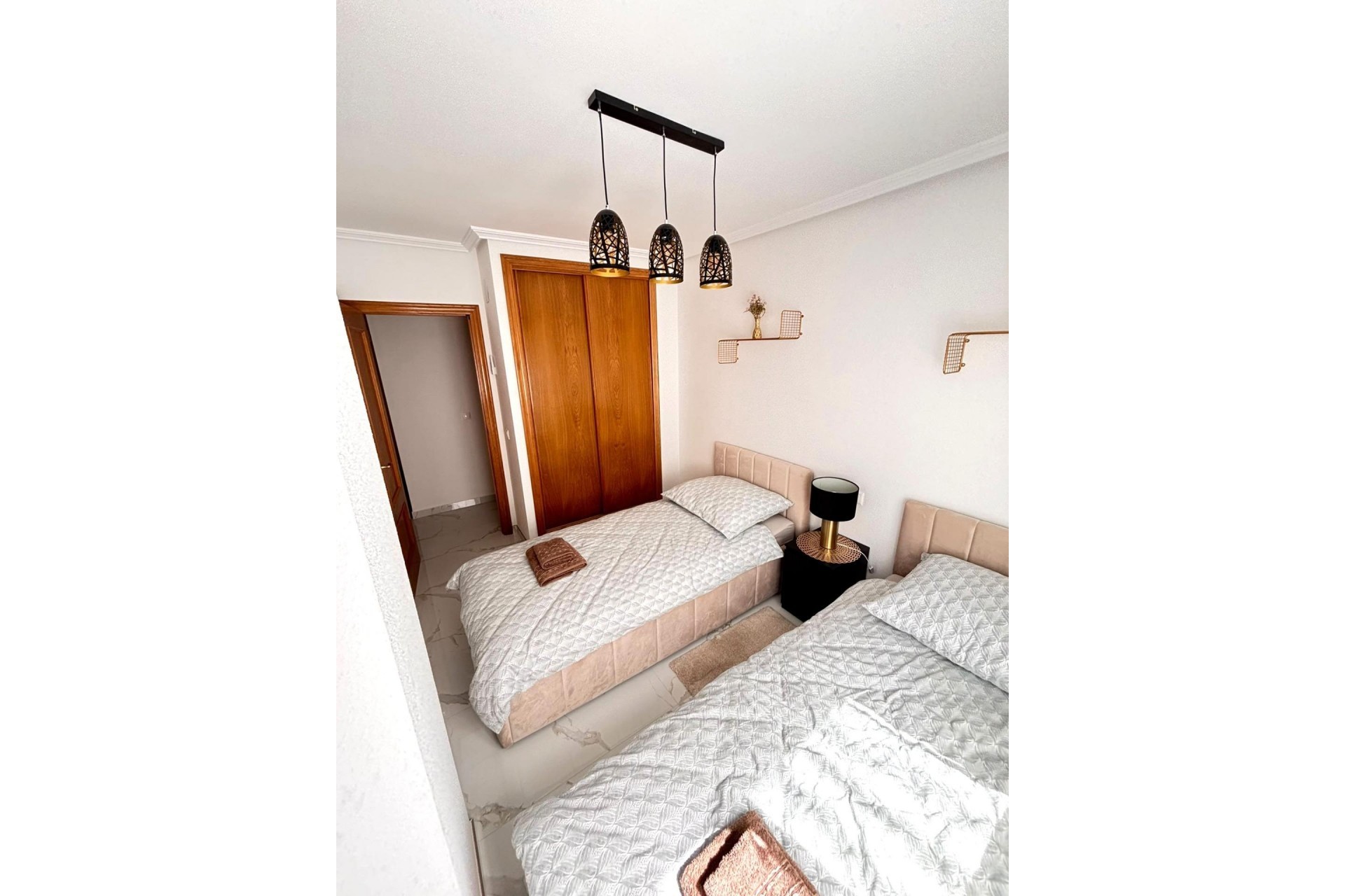 Zu verkaufen - Apartamento -
Torrevieja - Playa del cura