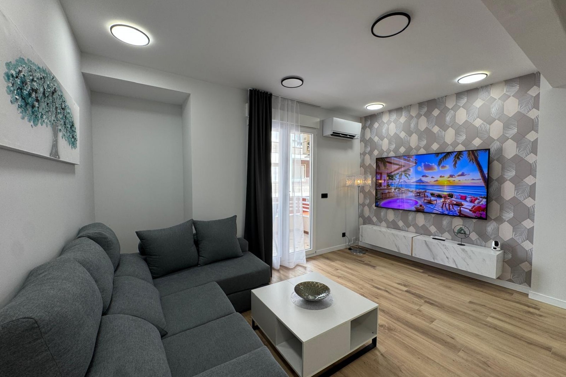 Zu verkaufen - Apartamento -
Torrevieja - Playa del cura