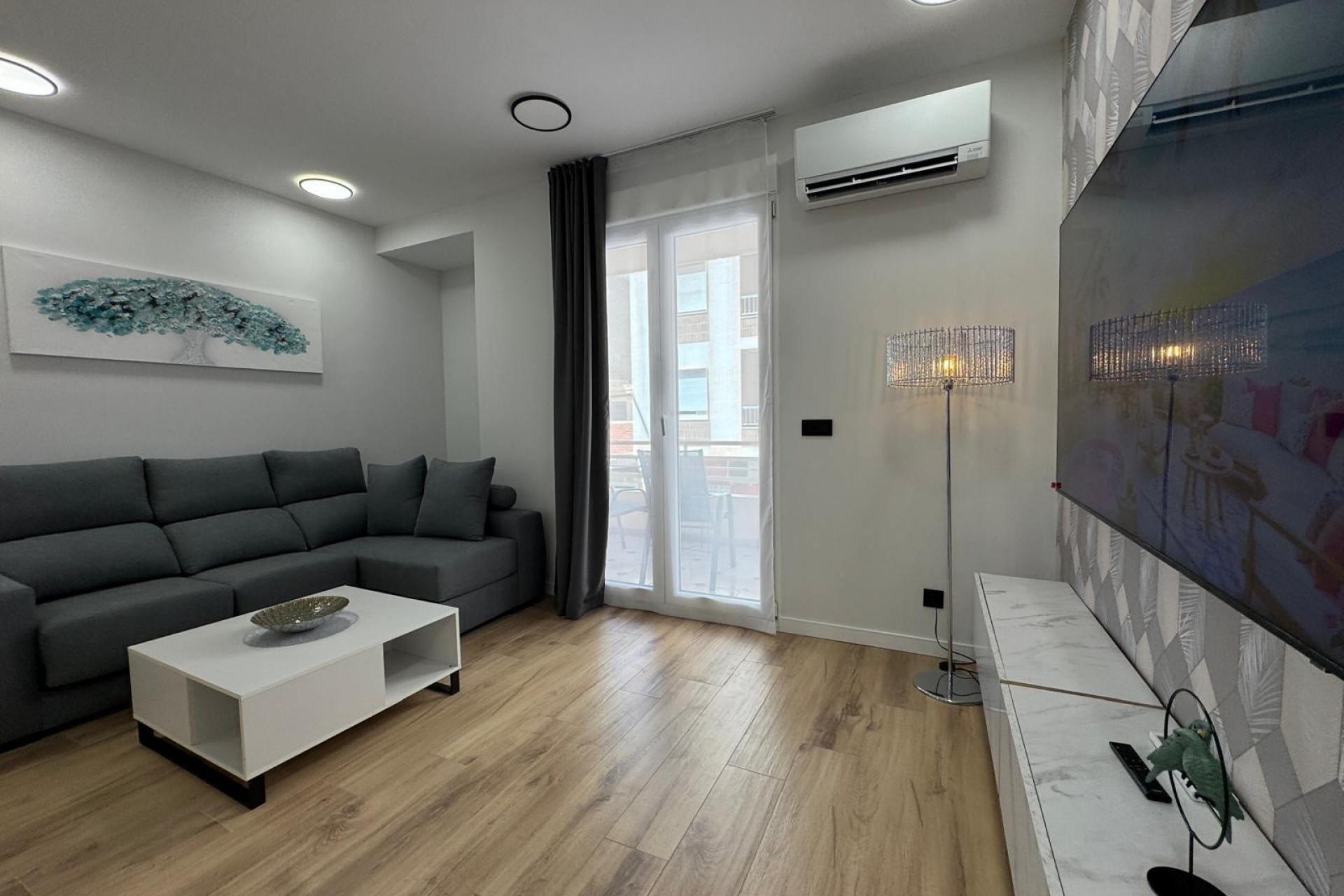 Zu verkaufen - Apartamento -
Torrevieja - Playa del cura
