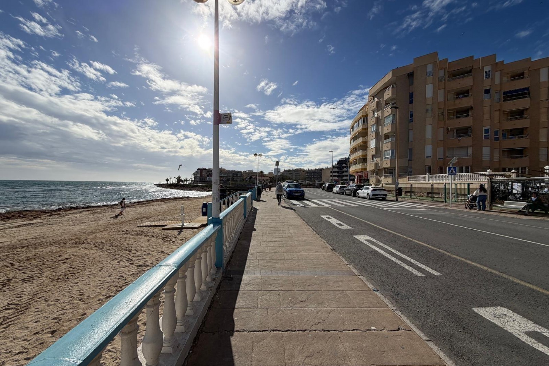 Zu verkaufen - Apartamento -
Torrevieja - Playa del cura