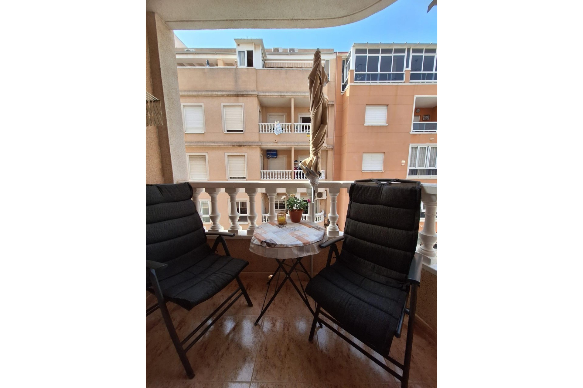 Zu verkaufen - Apartamento -
Torrevieja - Playa del cura