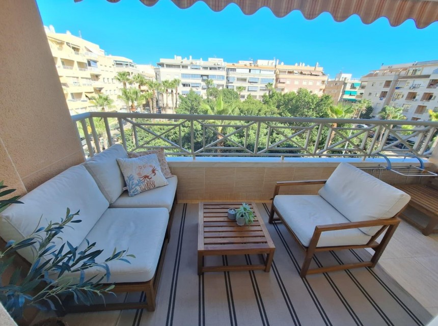 Zu verkaufen - Apartamento -
Torrevieja - Playa del cura