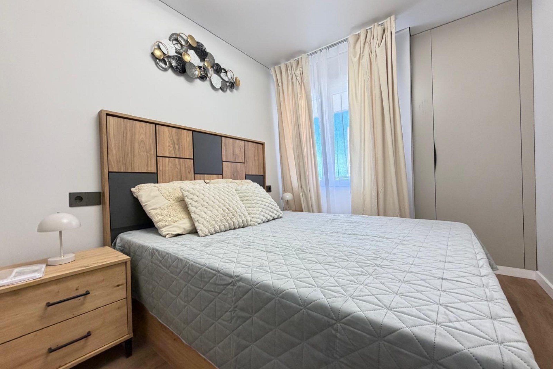 Zu verkaufen - Apartamento -
Torrevieja - Punta Prima