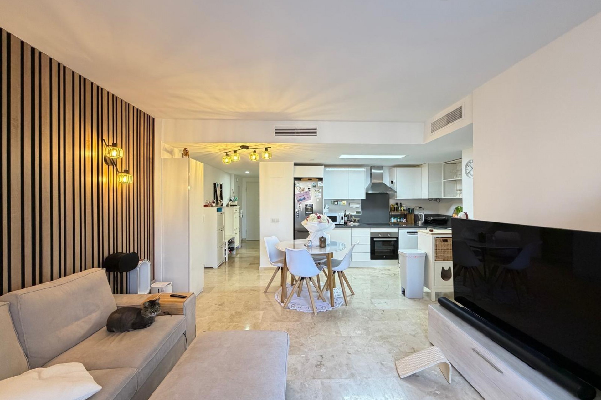 Zu verkaufen - Apartamento -
Torrevieja - Punta Prima