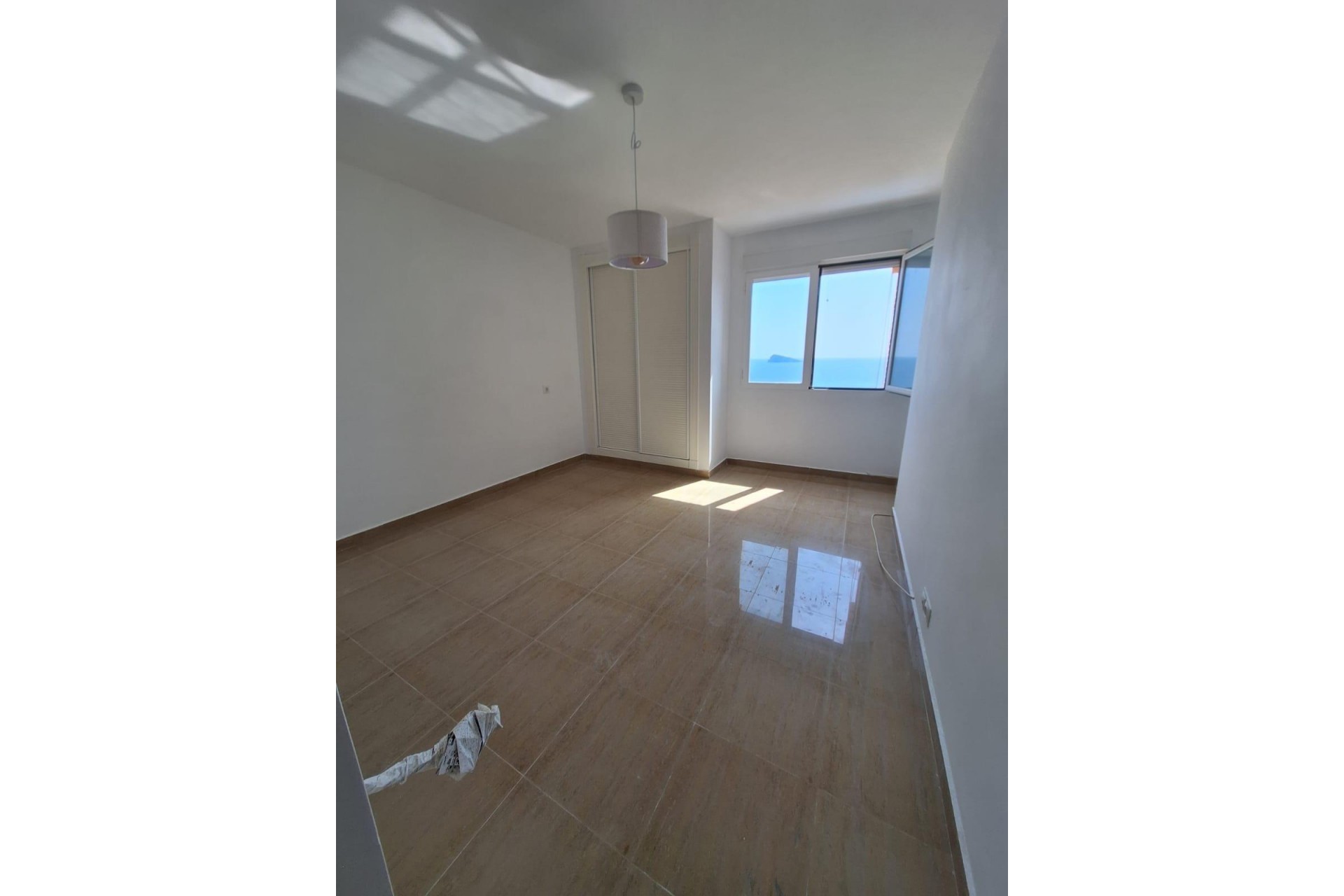 Zu verkaufen - Apartment -
Benidorm - 1ª Linea