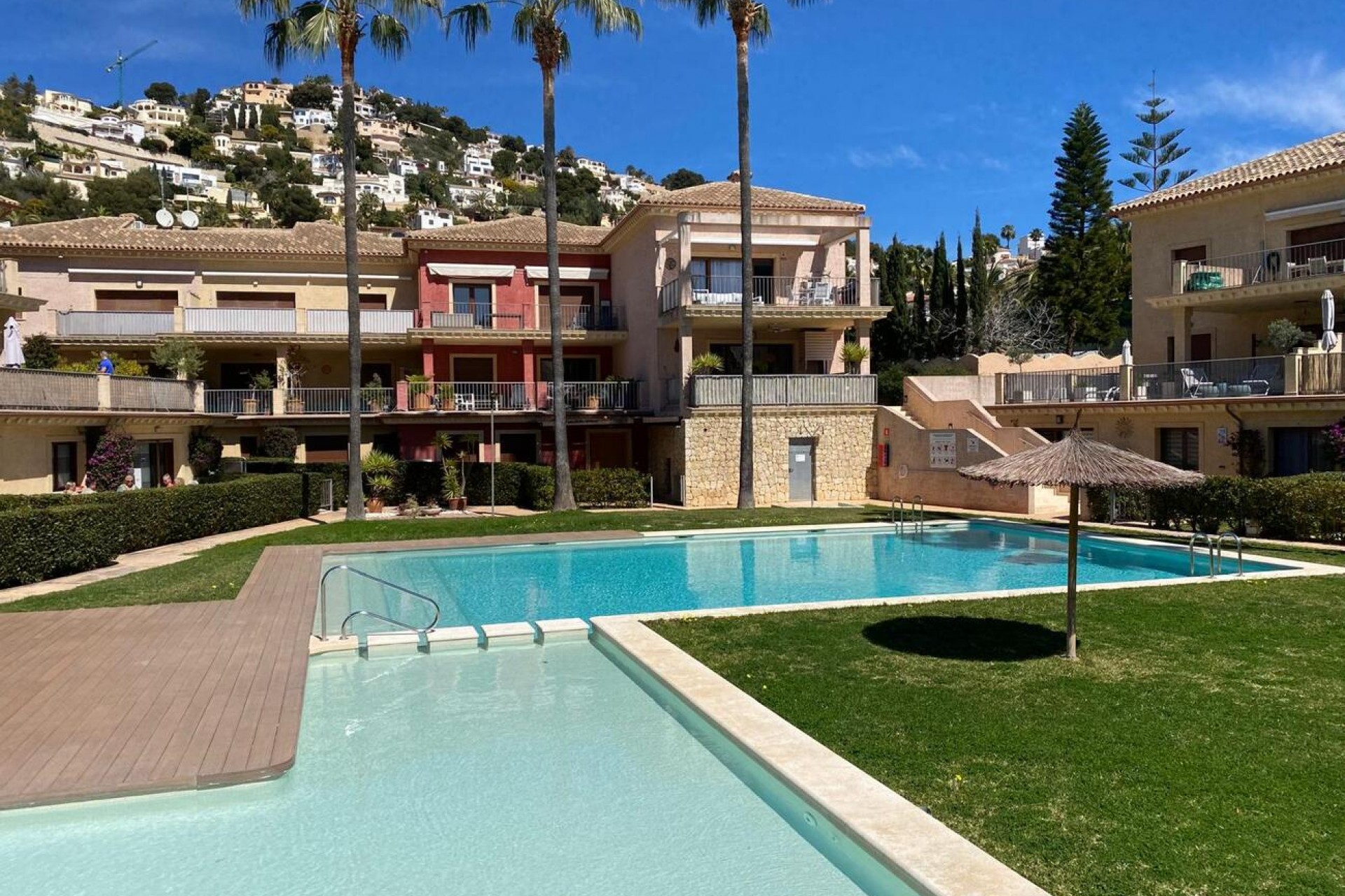 Zu verkaufen - Apartment -
Benissa Costa - Costa Blanca