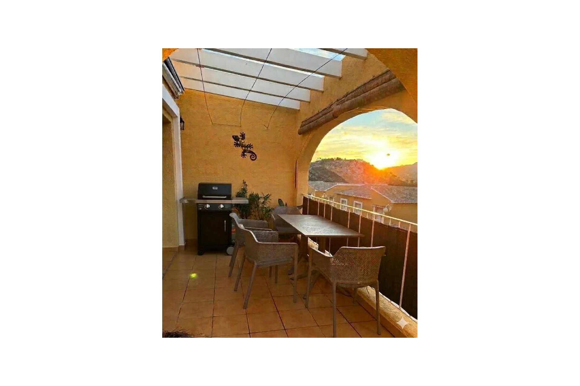Zu verkaufen - Apartment -
Benitachell