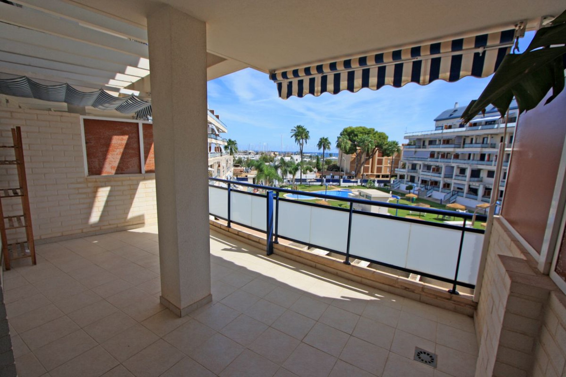 Zu verkaufen - Apartment -
Denia - Las Rotas