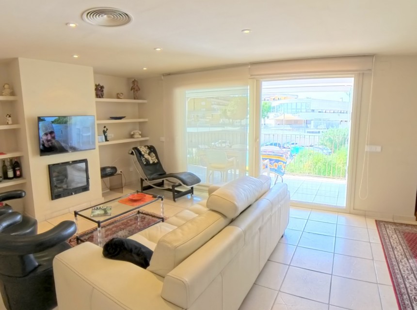 Zu verkaufen - Apartment -
Moraira - Casco Urbano