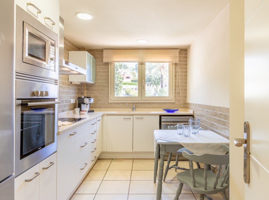 Zu verkaufen - Apartment -
Moraira - Centro