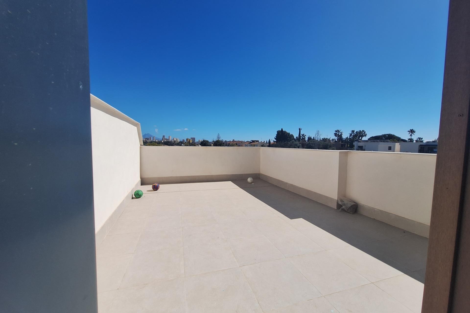Zu verkaufen - Apartment -
San Juan Alicante - Frank espinós