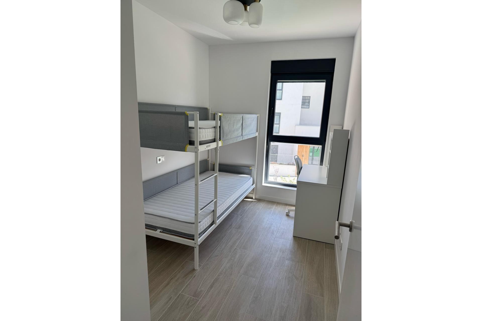 Zu verkaufen - Apartment -
San Juan Alicante - Frank espinós