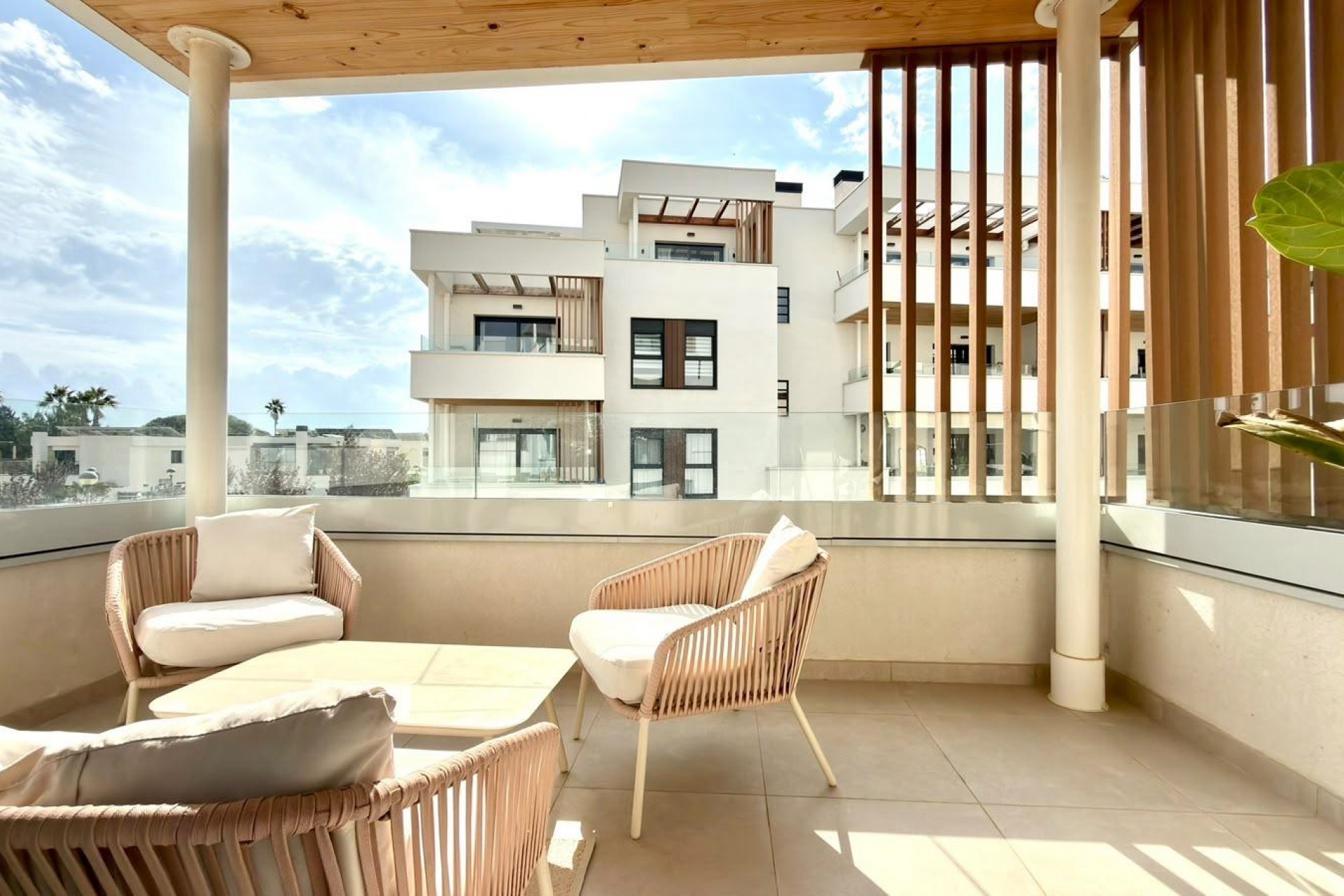 Zu verkaufen - Apartment -
San Juan Alicante - Frank espinós