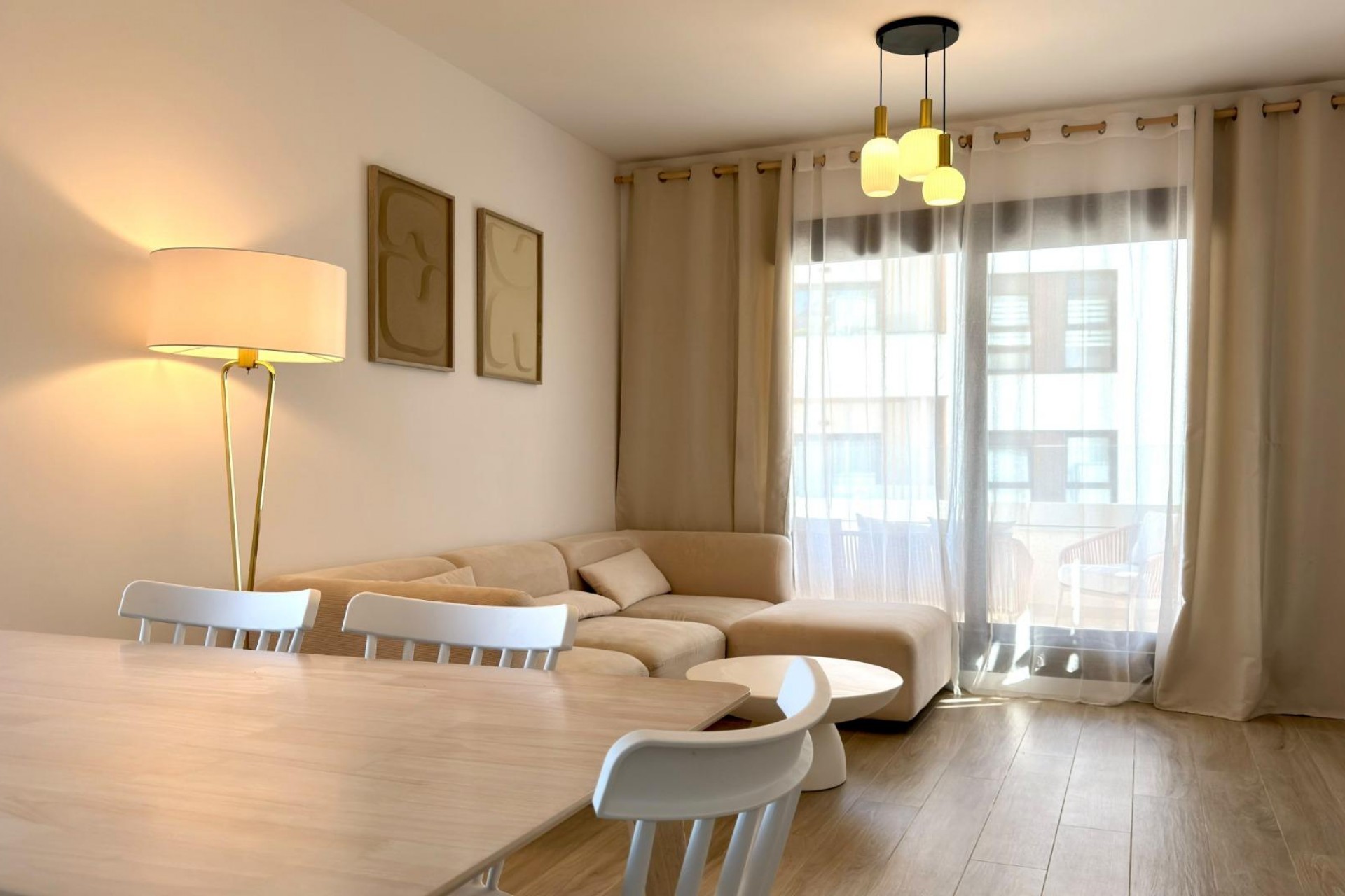 Zu verkaufen - Apartment -
San Juan Alicante - Frank espinós
