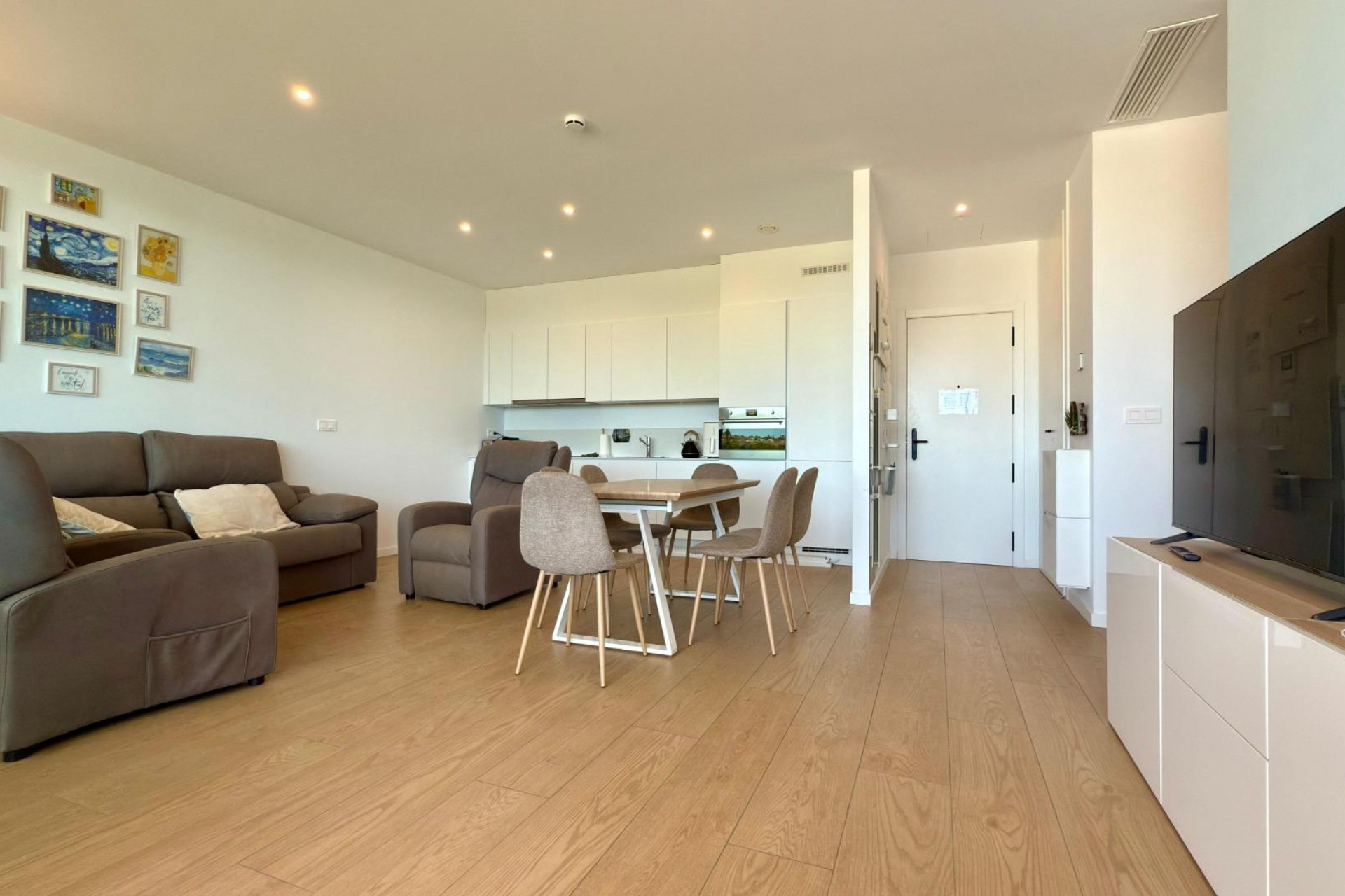 Zu verkaufen - Apartment -
Villajoyosa - 1a linea